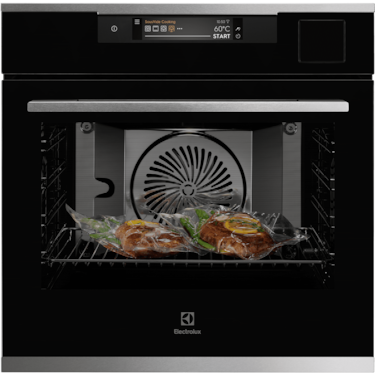 60cm UltimateTaste 900 built-in single oven with 70L capacity